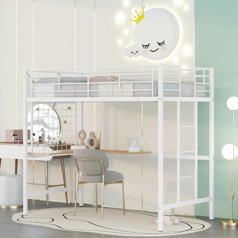 Cama alta doble metálica blanca con escritorio, escalera, rejilla metálica y 20 listones | Niños y adolescentes