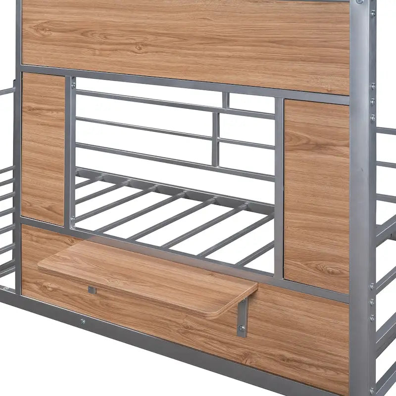 Cama alta de metal doble plateada con techo, ventana, barandillas y escalera | 136 kg